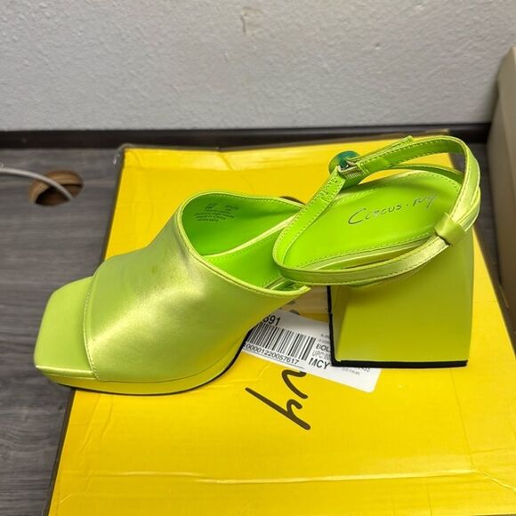 CIRCUS NY Miranda Two-Piece Platform Sandals - Picture 4 of 8